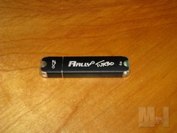 OCZ Rally2 Turbo USB 2.0 Flash Drive 1