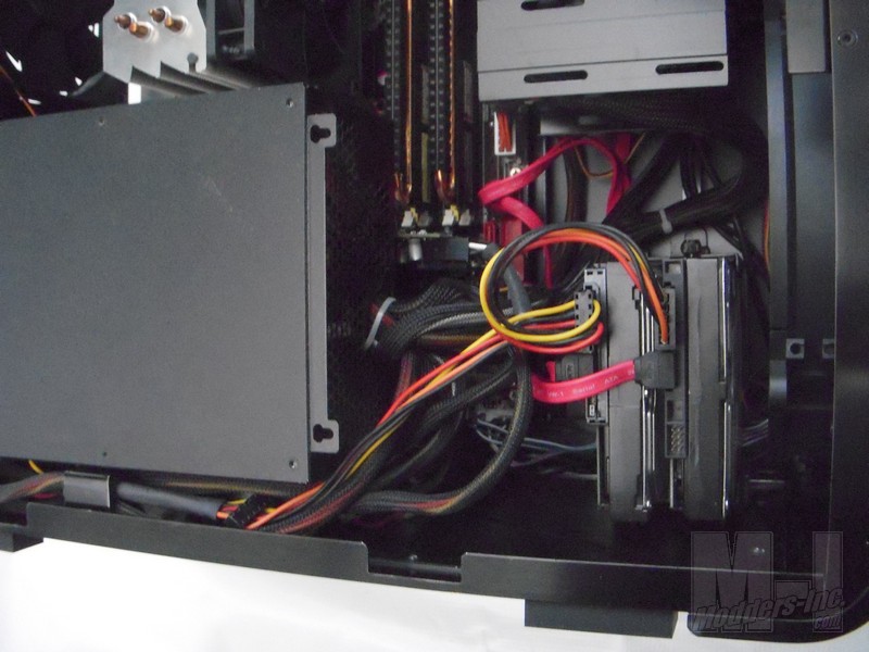 NZXT Panzerbox Mid Tower Computer Case computer case, Mid Tower, NZXT, Panzerbox 3