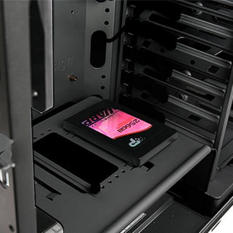 Thermaltake Element G Mid Tower Computer Case computer case, Element G, Mid Tower, Thermaltake 3