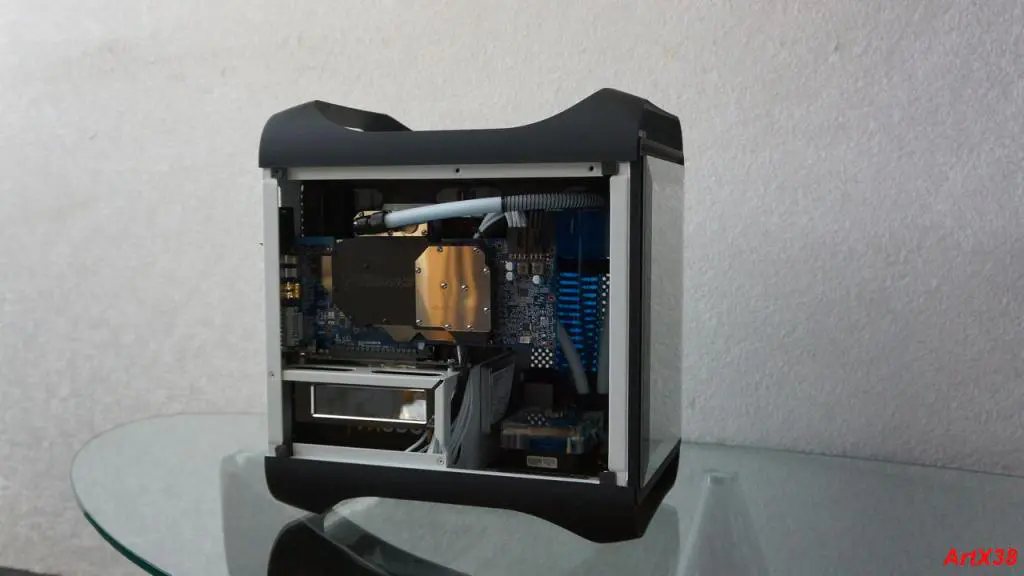 Artx38's BitFenix Prodigy "Mirror" Case Mod featured case mod 2