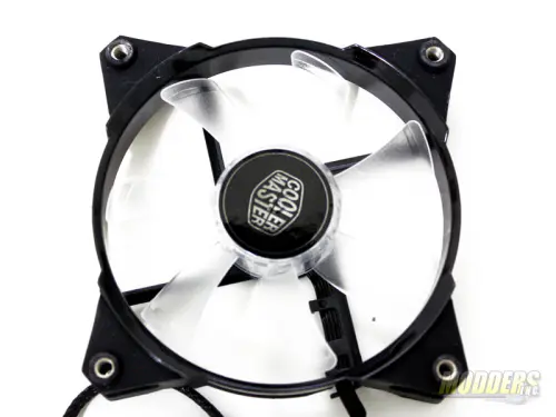 Cooler Master JetFlo Series Fans Review 3 Cooler Master JetFlo 120mm LED Fan Front Shot