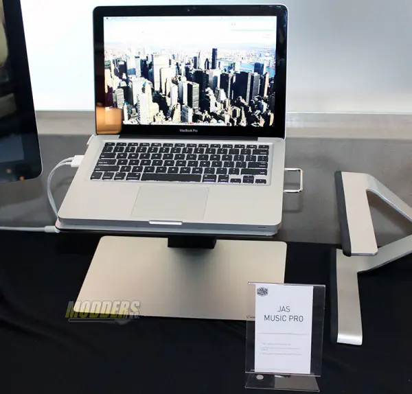 Cooler Master at CES 2014 7 Cooler Master CES 2014-08