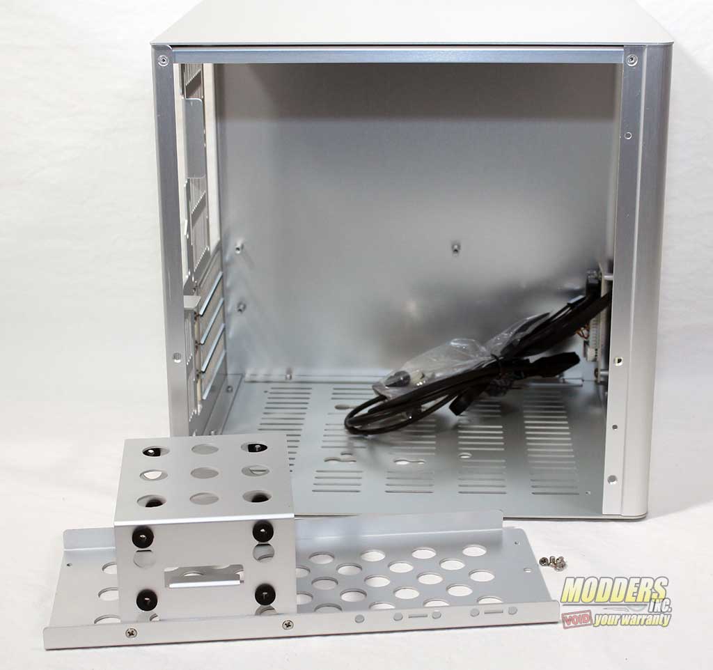 Rosewill Legacy V4-S Silver Aluminum Alloy Mini-ITX Cube Computer Case Inside View