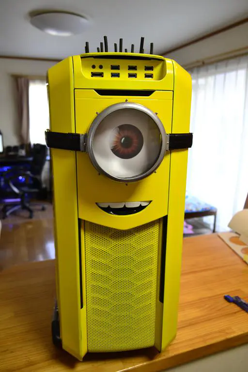 Despicable Me Minions Computer Case Mod 2 Despicable Me Minions Computer Case Mod Case Mod 2