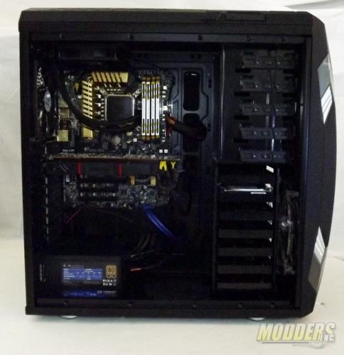 Raidmax Vampire Full Tower ATX Case Hardware Installed