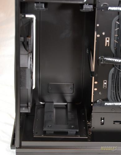 Enthoo-Pro-Case-HDD-Bay-Removed