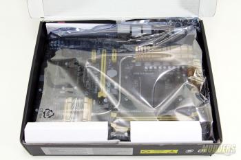 ASUS A88x-Pro Motherboard Packaging