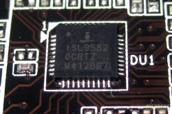 Intersil 95820 Hybrid Digital 4-phase Controller with 3 Built-in Drivers