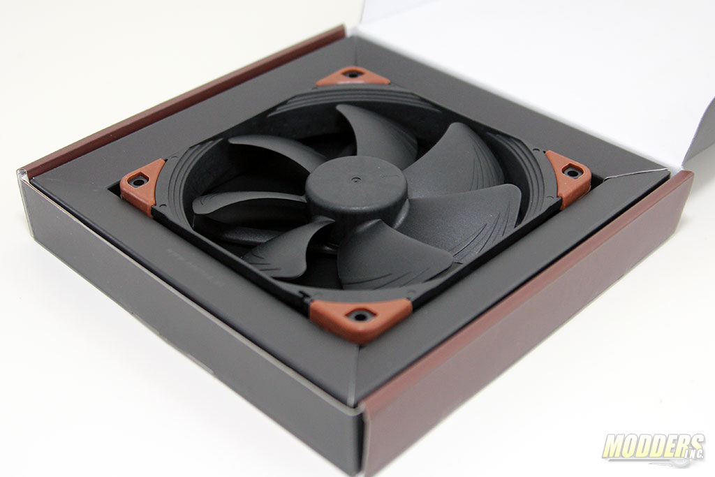 Noctua IndustrialPPC Fans Review Inc