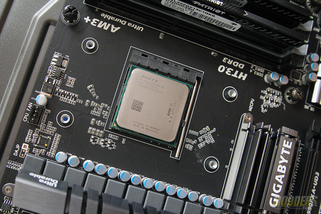 AMD FX-9590 Installed
