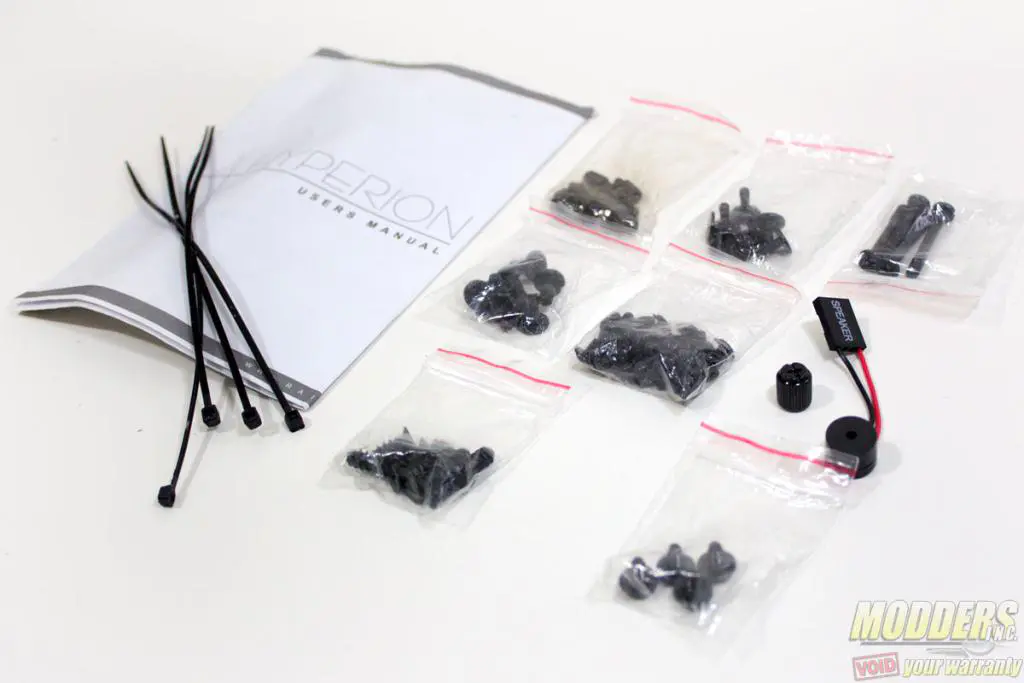 Raidmax Hyperion Case Review: Different but Familiar 4 hyperion21