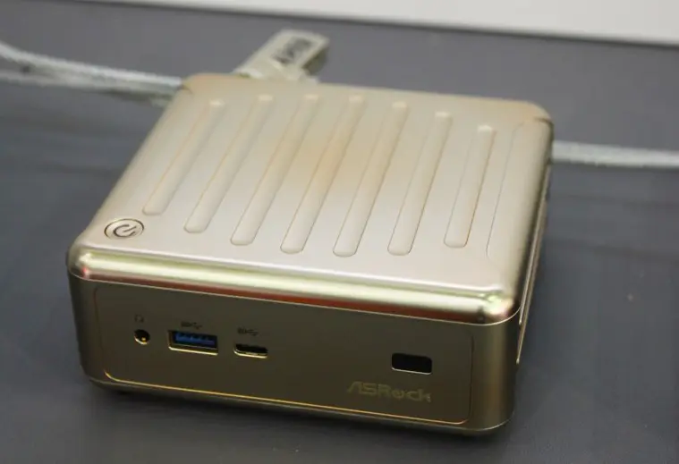 COMPUTEX 2015: ASRock Unveiled 100 Series Motherboards and New Gaming Lineup (PR) 2 20150604-6