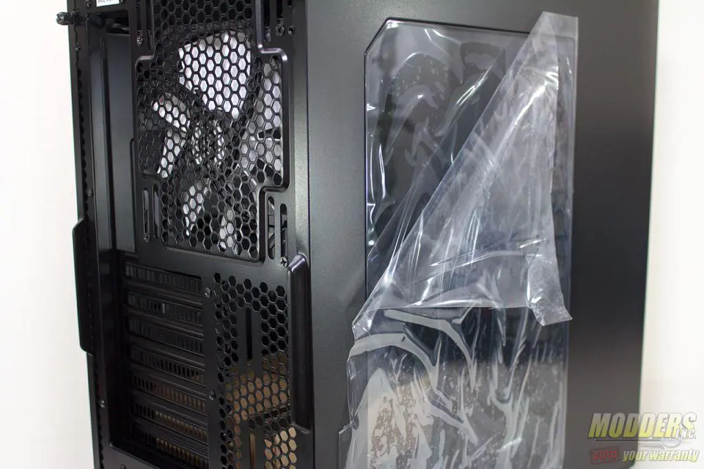 Phanteks Enthoo PRO M Case Review: Quality Without Compromise 5 entprom04