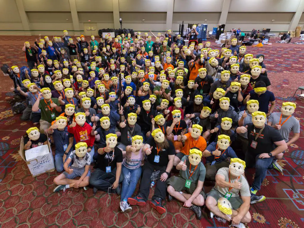 Quakecon 2015 Twenty years of Peace Love and Rockets. 2 volunteers for Quakecon