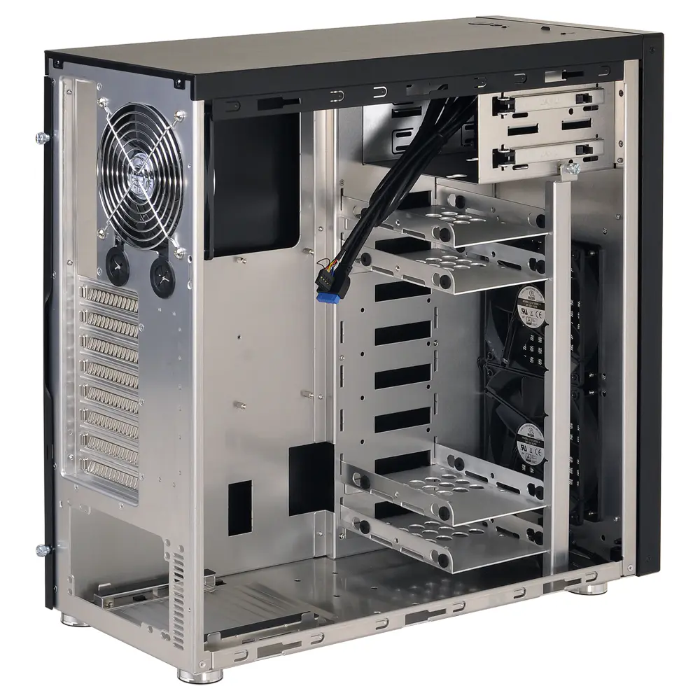 Lian Li PC-7N: A New Take on a Classic 1 7n-012