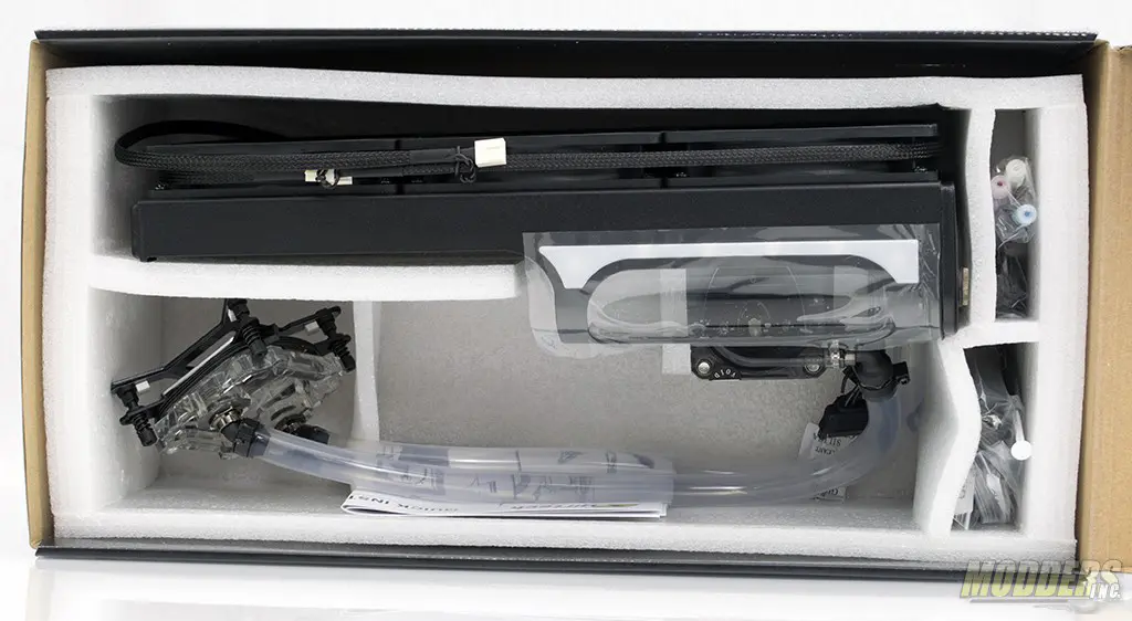 Swiftech H320 X2 All-In-One Watercooling Kit Review 4 DSC_7902