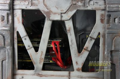 Modders-Inc-DOOM-Case-Mod-11