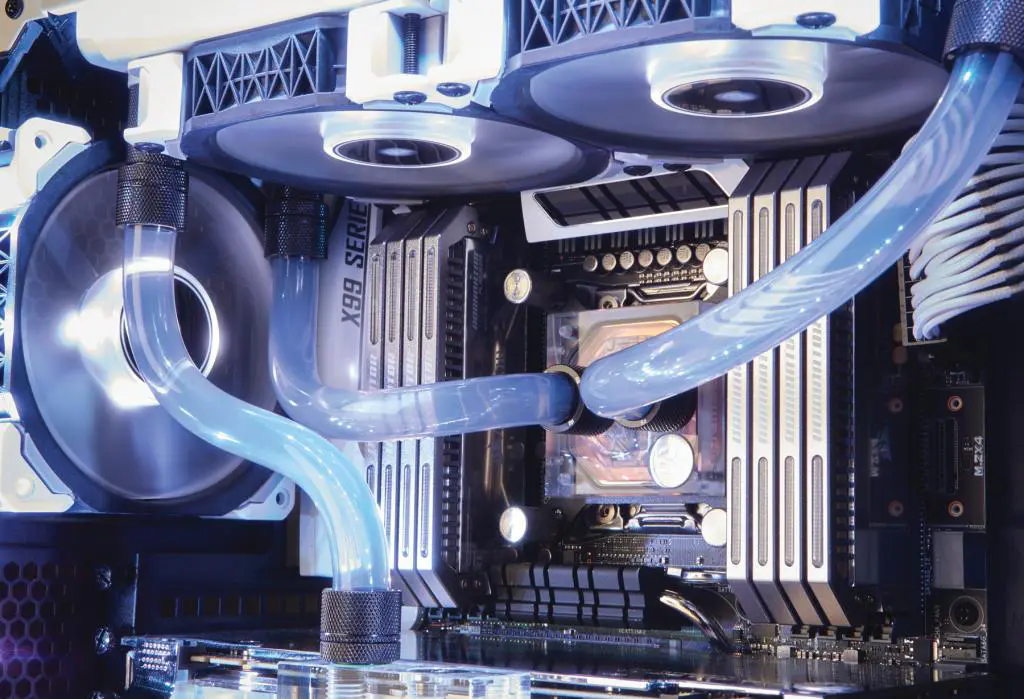 Corsair Updates Dominator Platinum and Vengeance LED DDR4 Modules with Special Edition and New Colors 4 dominator_se_chrome_09