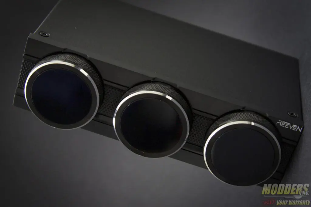Reeven Polariz Fan Controller Review: Playing With Big Knobs 5 Reeven Polariz Fan Controller