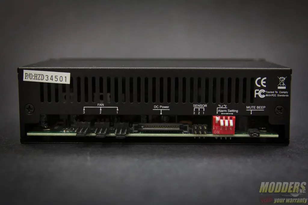 Reeven Polariz Fan Controller Review: Playing With Big Knobs 8 Reeven Polariz Fan Controller