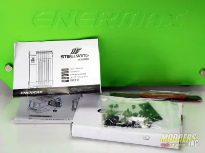 Enermax SteelWing Case Review 7 enermax-steelwing-included-box