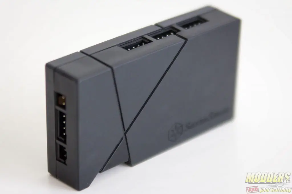 Silverstone LS02 RGB LED Strip with LSB01 RGB Control Box Review 5 Silverstone LS02 RGB LED Strip with LSB01 RGB Control Box Review lighting, LS02, LSB01, rgb led, SilverStone 5