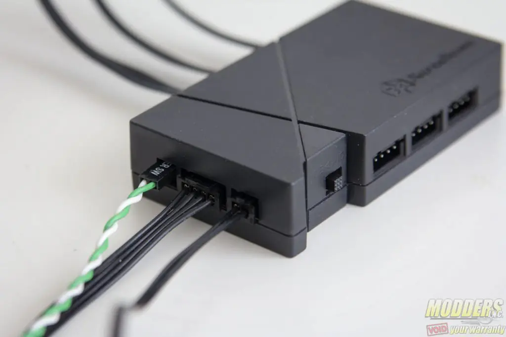 Silverstone LS02 RGB LED Strip with LSB01 RGB Control Box Review 7 Silverstone LS02 RGB LED Strip with LSB01 RGB Control Box Review lighting, LS02, LSB01, rgb led, SilverStone 7