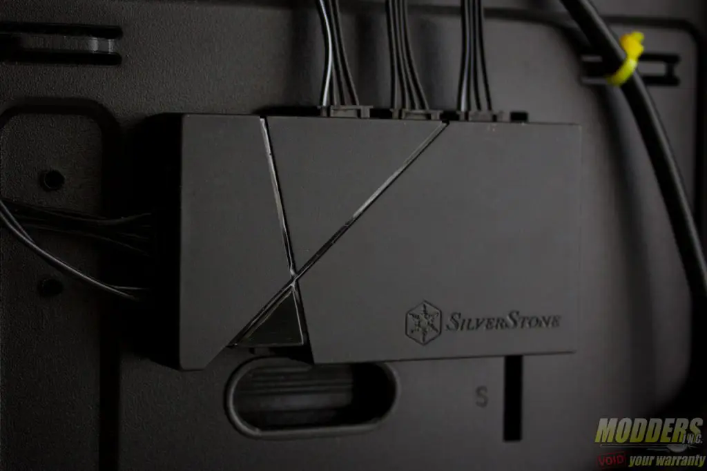 Silverstone LS02 RGB LED Strip with LSB01 RGB Control Box Review 6 Silverstone LS02 RGB LED Strip with LSB01 RGB Control Box Review lighting, LS02, LSB01, rgb led, SilverStone 6