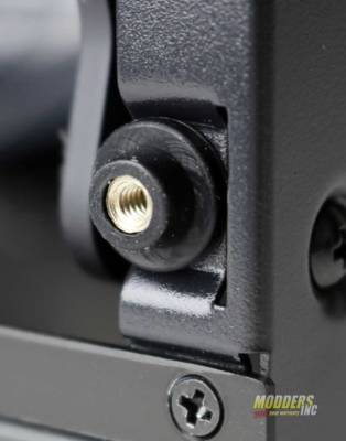 raijintek-thetis-case-glass-connection-rubber
