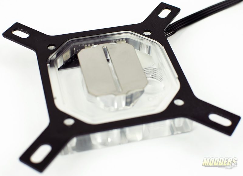 EKWB-Supremacy Classic RGB - Nickel + Plexi Waterblock Review acrylic, custom loop, EK, EKWB, rgb, Water Cooling 8