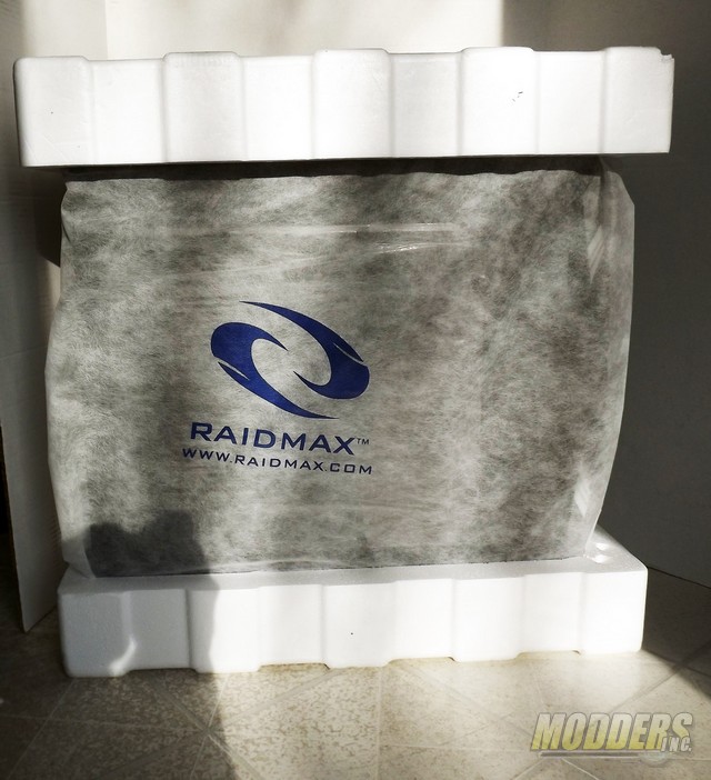 RAIDMAX Vampire Tower Computer Case Review Case, Full Tower, Raidmax 5