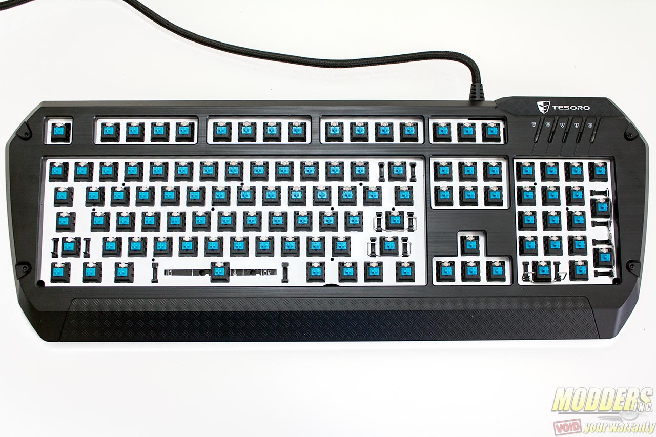 Tesoro Lobera Spectrum Review: Gaming In Style - Page 3 Of 5 - Modders Inc