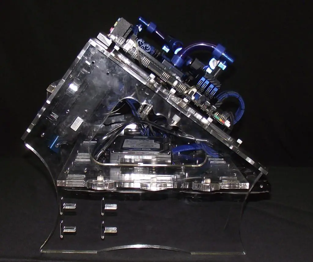 Primochill Pre Production Wet Bench Casae Mod 2 Primochill Pre Production Wet Bench Casae Mod 2