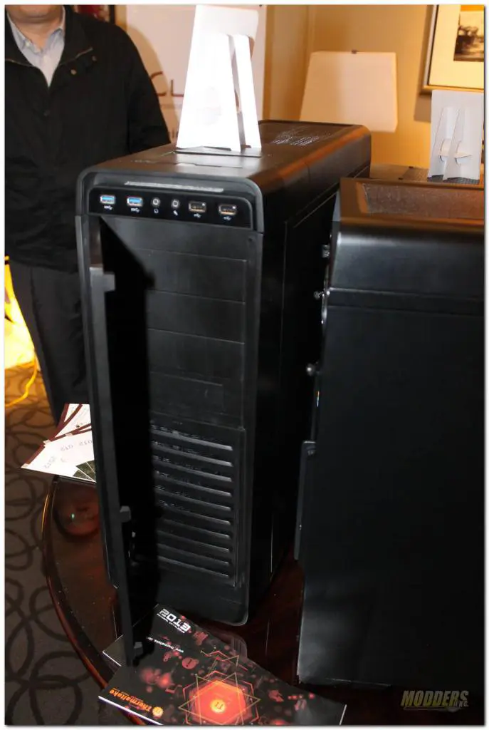 Thermaltake CES 2013 CES, CES 2013, Thermaltake 3