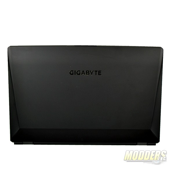 Gigabyte P2742G Gaming Laptop