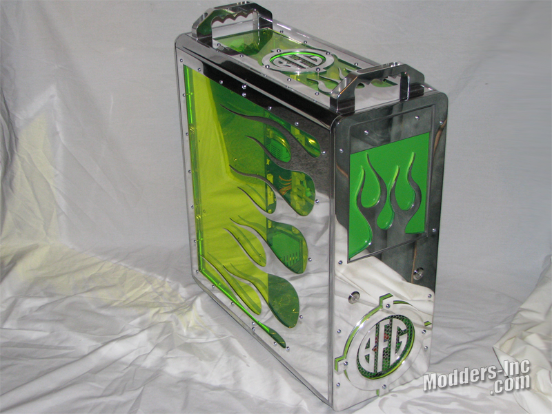 Tazz Modders-Inc's Green Flame on the cover of CPU 3