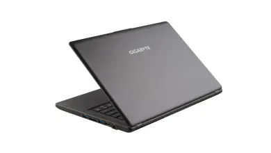 GIGABYTE Unwrapped World’s Only 14” Gaming Laptop P34W with GeForce GTX 970M 1 P34v3_P010