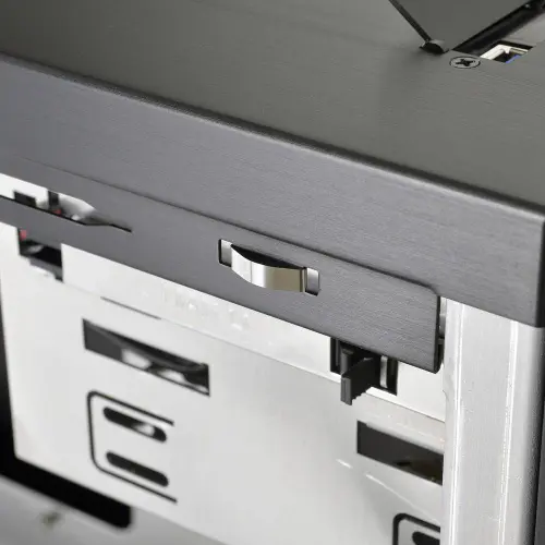 Lian Li PC-18 Mid Tower Chassis Now Available in the US 12 Lian Li PC-18 Mid Tower Chassis Now Available in the US aluminum, Case, Chassis, Lian Li, Mid Tower, pc-18 11