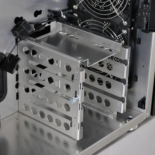 Lian Li PC-18 Mid Tower Chassis Now Available in the US 10 Lian Li PC-18 Mid Tower Chassis Now Available in the US aluminum, Case, Chassis, Lian Li, Mid Tower, pc-18 9