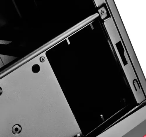 Silverstone Unveils New RVX01 Raven Case 11 Silverstone Unveils New RVX01 Raven Case air penetrator, Raven, rv01, rv05, rvx01, SilverStone 9