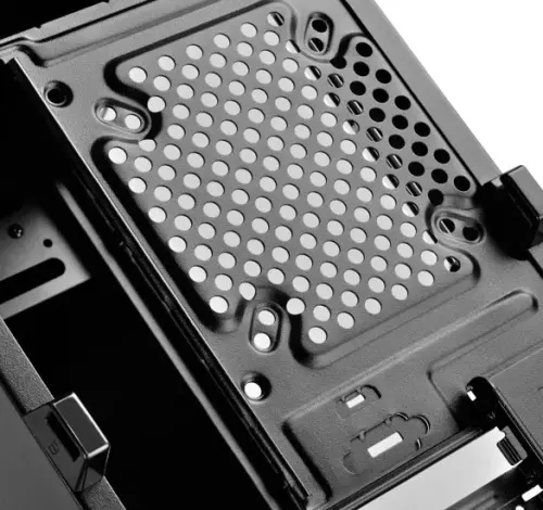 Silverstone Unveils New RVX01 Raven Case 13 Silverstone Unveils New RVX01 Raven Case air penetrator, Raven, rv01, rv05, rvx01, SilverStone 11