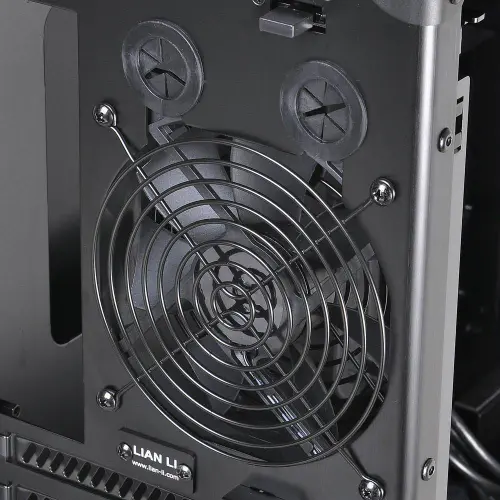 Lian Li PC-TU300 Takes ATX Portability to a New Level 9 Lian Li PC-TU300 Takes ATX Portability to a New Level aluminium, aluminum, ATX, Case, lan party, portable, tu300 8
