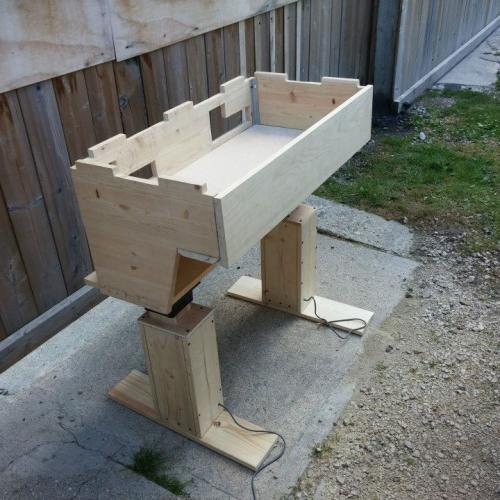 Modder Spotlight: Jonathan Garlit canada, cnc, competition, desk, dremel, featured, modder spotlight, modding, Thermaltake 3