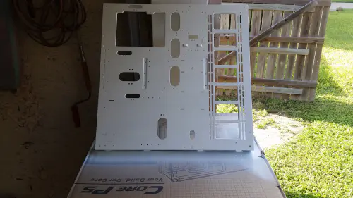 Harley Quinn Build - Part 1 casemod, core p5, harly quinn, nick blackwell, Thermaltake, worklog 6