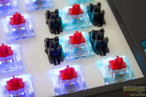 Cooler Master MasterKeys Pro L Keyboard Cherry MX switches