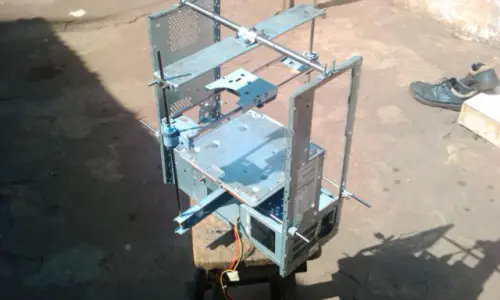 #INSPIRATION: West African Inventor Creates $100 3D Printer from E-Waste 4 #INSPIRATION: West African Inventor Creates $100 3D Printer from E-Waste #inspiration, 3D printer, africa, DIY, togo 3
