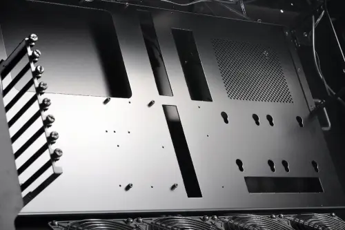 Lian Li's Computer Desk Line Now has Standing Desk DK-04 5 Lian Li's Computer Desk Line Now has Standing Desk DK-04 aluminum, Case, desk, dk-04, Lian Li, standing 4