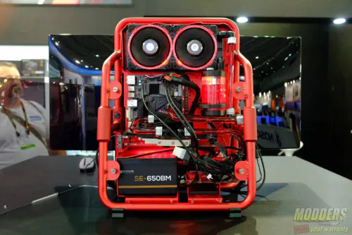 ID-Cooling Integrates Custom Loop in Chassis Frame with Stream Case Series 9 ID-Cooling Stream 4