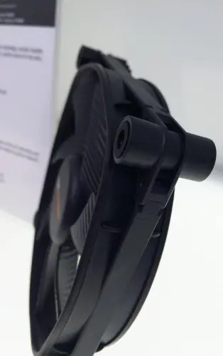 be quiet! Embraces Liquid-cooling with New Dark Base Case and Silent Loop AIO Coolers 18 be quiet! Embraces Liquid-cooling with New Dark Base Case and Silent Loop AIO Coolers AIO, AlphaCool, be quiet!, Computex, Coolers, dark base 900 12