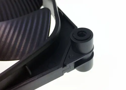 be quiet! Embraces Liquid-cooling with New Dark Base Case and Silent Loop AIO Coolers 14 be quiet! Embraces Liquid-cooling with New Dark Base Case and Silent Loop AIO Coolers AIO, AlphaCool, be quiet!, Computex, Coolers, dark base 900 8